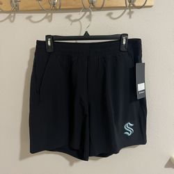 NWT Lululemon x Kraken Men’s Black Pace Breaker Shorts 7” - Size Large