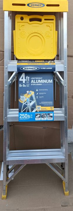 Werner 4ft Aluminum Ladder 250lb.