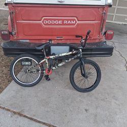 Mafiabikes madmain custom 20in