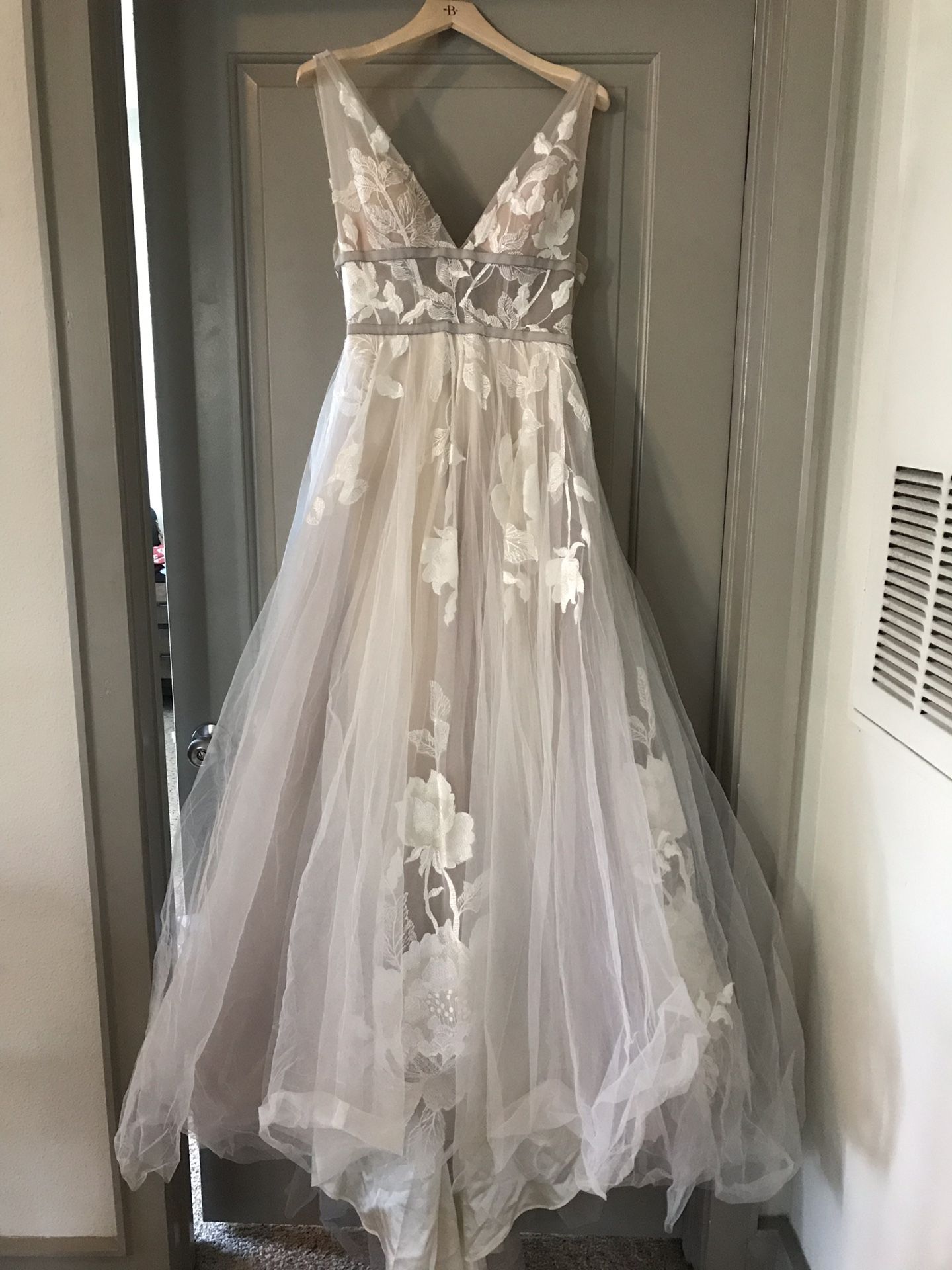 wedding dress