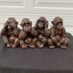 The 4 Wise Monkeys Statue