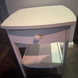 Winsome Wood Claire Accent Table, White