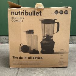 Nutribullet Blender Combo