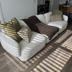 Halsey White Fabric 3-Piece Modular Sofa - (Used, Excellent Condition)
