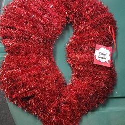 Tinsel Lips Decoration