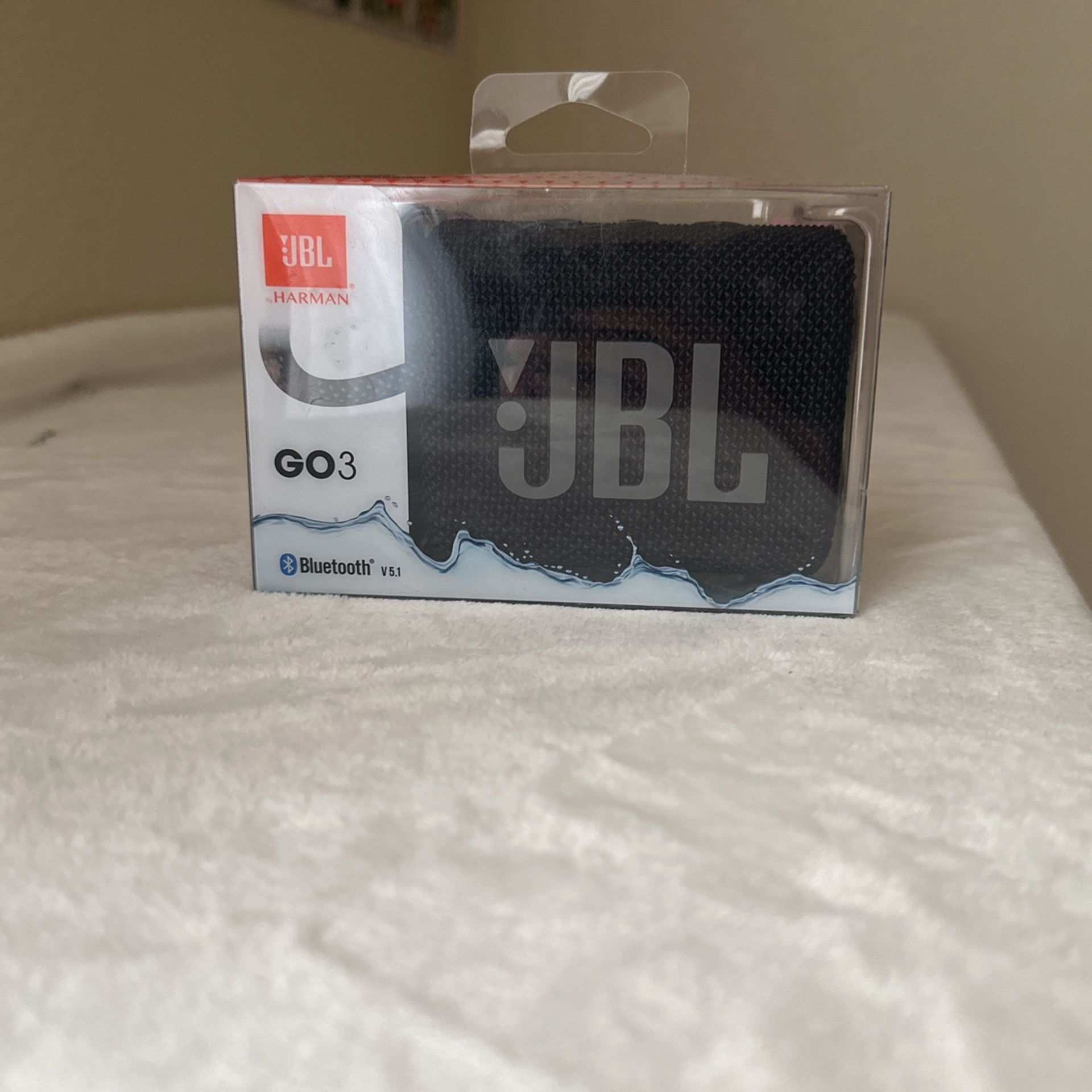 JBL go three Bluetooth speaker waterproof