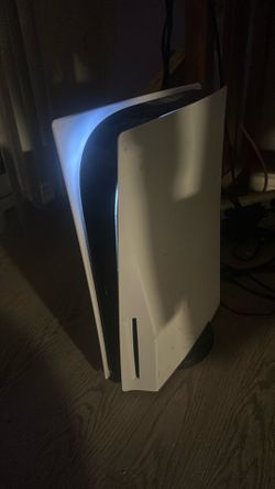 Ps5 standard edition with controller