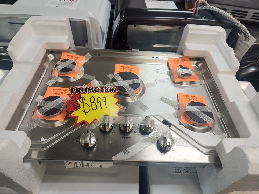 GEO 30" BUILT-IN GAS COOKTOP WITH 5 BURNERS AND DISHWASHER SAFE GRATES