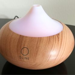 Aromatherapy Oline Oil Diffuser With LED Light Multicolored 