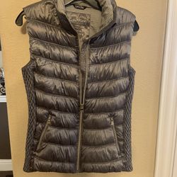 Calvin Klein Puffer Vest Medium