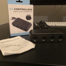 GameCube Controller Adapter w/box and manual