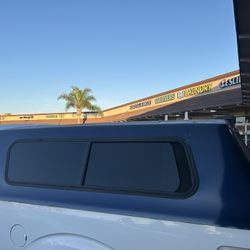 2008 Ford F150 6’-5” Camper Shell 