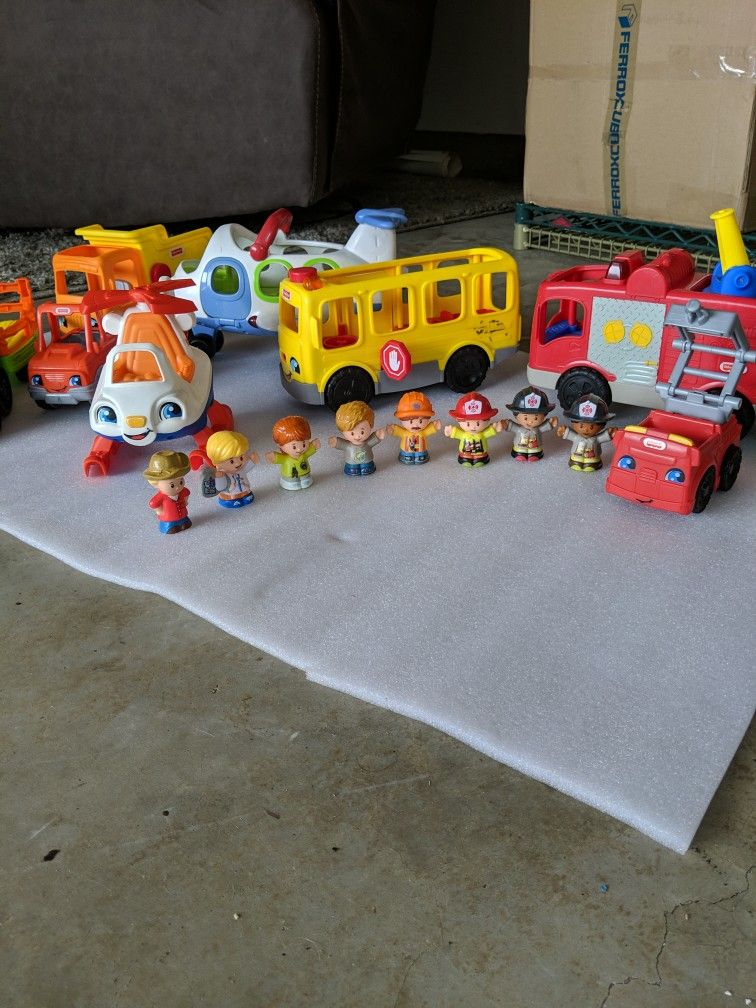 Fisher-Price Little People Set.
