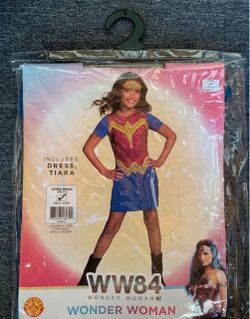 Wonder Woman Halloween costume size 3/4 youth