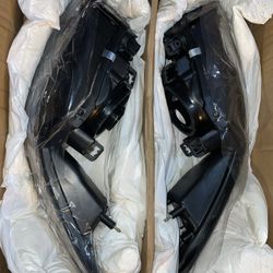 New 99-04 Mustang Headlights
