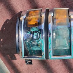 2014 To 2015 Chevrolet Silverado Passenger Side Headlight 