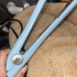 CHI hair straightner