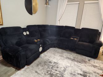 Black Sectional with 2 Recliners
