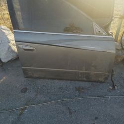 Passage Side Door   Altima Nissan 