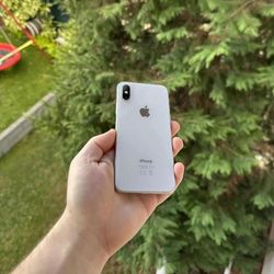 iPhone X Unlocked With Warranty 