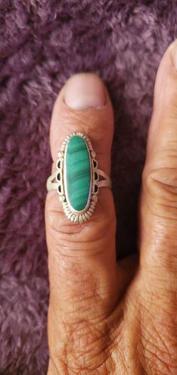 Vintage 70'S Sterling Silver Elongated Malachite size 8 Ring