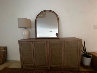 Entryway cabinets and decor