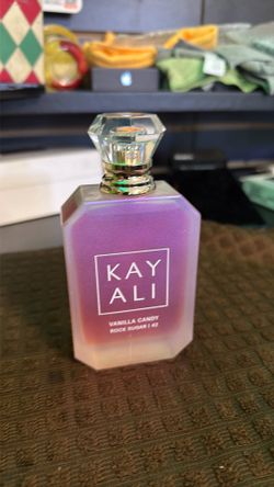 Kayali Vanilla Candy Rock Sugar 100ml