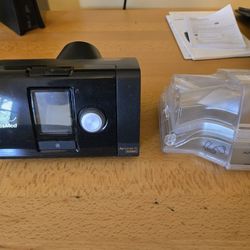 ResMed AirSense 10 Autoset , - Only 54 hours used