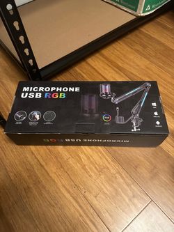 USB microphone with rgb and arm