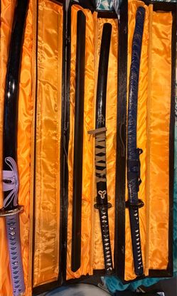 Katanas