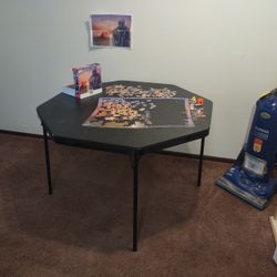 Folding Table