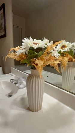 Flores artificiales jirasoles blancos