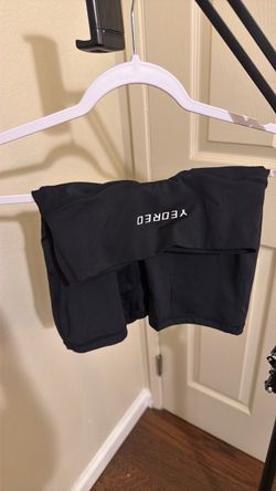 Yeoreo crunch booty shorts