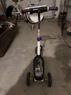 Buzz Light year Scooter