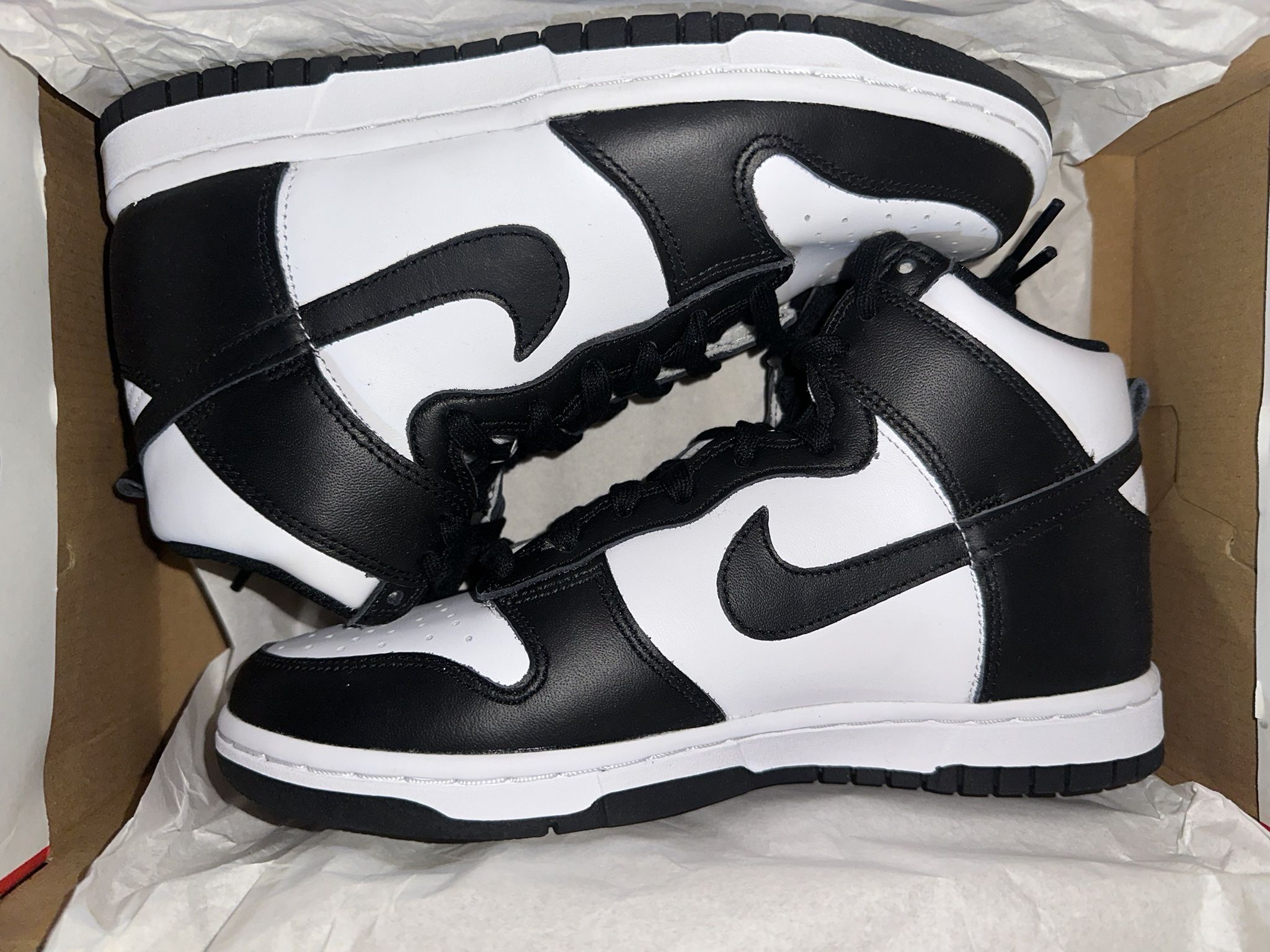 Nike Dunk Hi Retro Panda 2021 Size 12