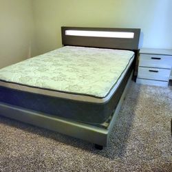 NEW QUEEN PILLOW-TOP MATTRESS AND BOX SPRING - 2PC