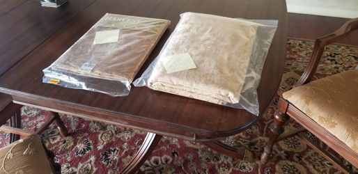 Tablecloth Extra Long Brand new!!!