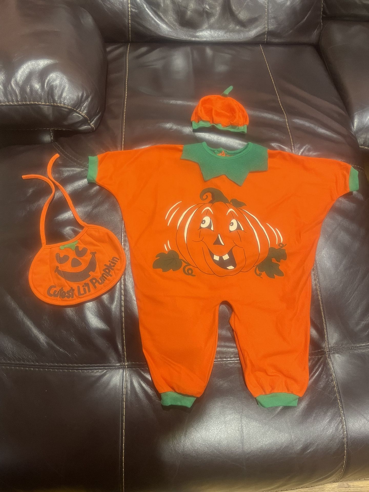 Baby Pumpkin 🎃 Costume With Bib And Hat