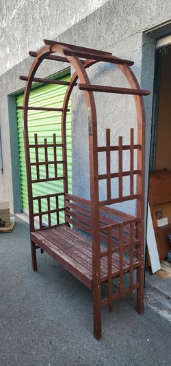 Yard Bench Lattice