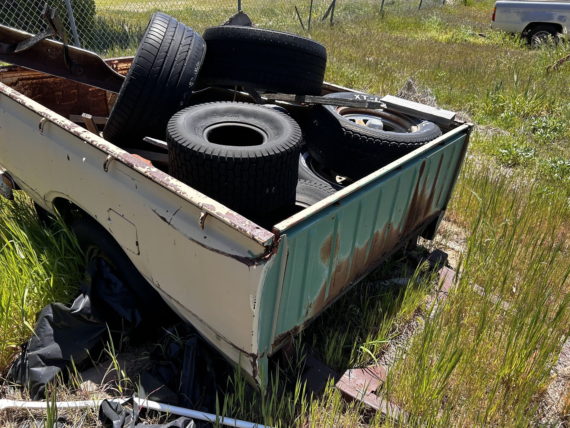 Datsun 620 Truck Bed