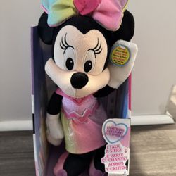 Minnie Mouse Talks