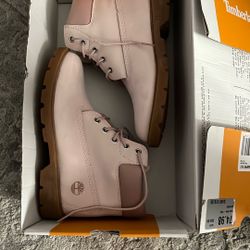 Timberland Girl Size 3