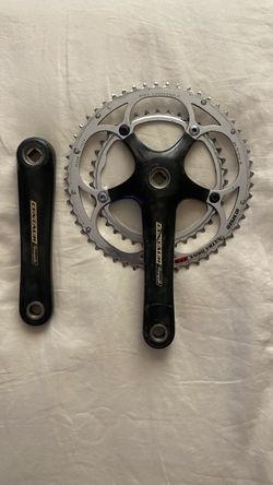 Crankset road bike. Campagnolo carbon.