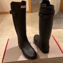 Black Hunter Boots 