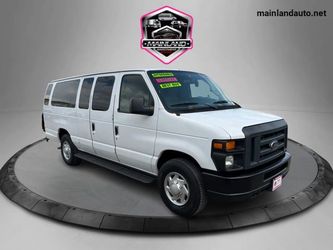 2013 Ford E350 Super Duty Passenger