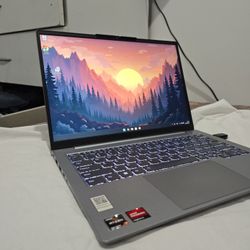 Lenovo ThinkBook 14 G6 ⚡ Ryzen 7 | 32GB RAM | 500GB SSD | Potente y Rápida