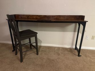 Mobile desk/bar