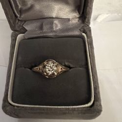 14 K Yellow Gold Ring With Diamond