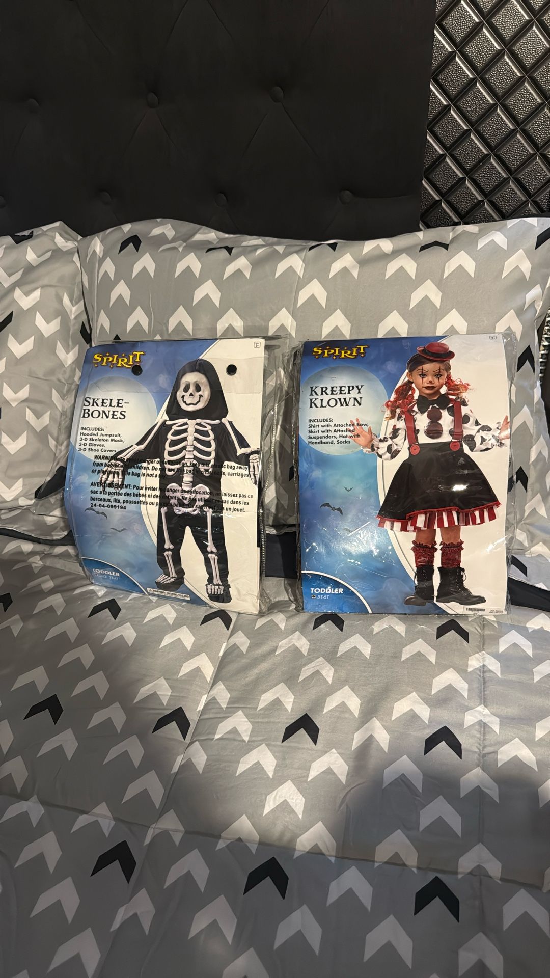 Costumes 