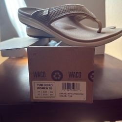 New Waco Shoe Co. Revitalign Tan 7w Comfort Sandal Thong
